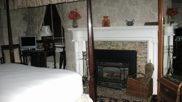 A Cambridge House Inn image 13